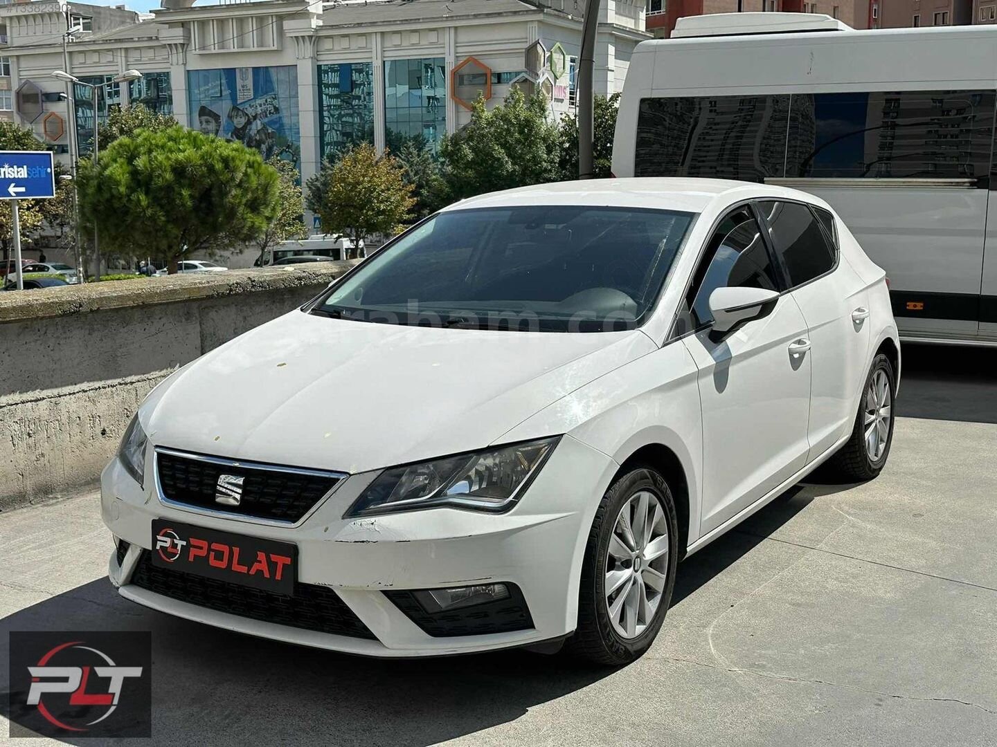 Galeriden Seat Leon 1.6 TDI Style 2018 Model İstanbul 229.690 km Beyaz 3