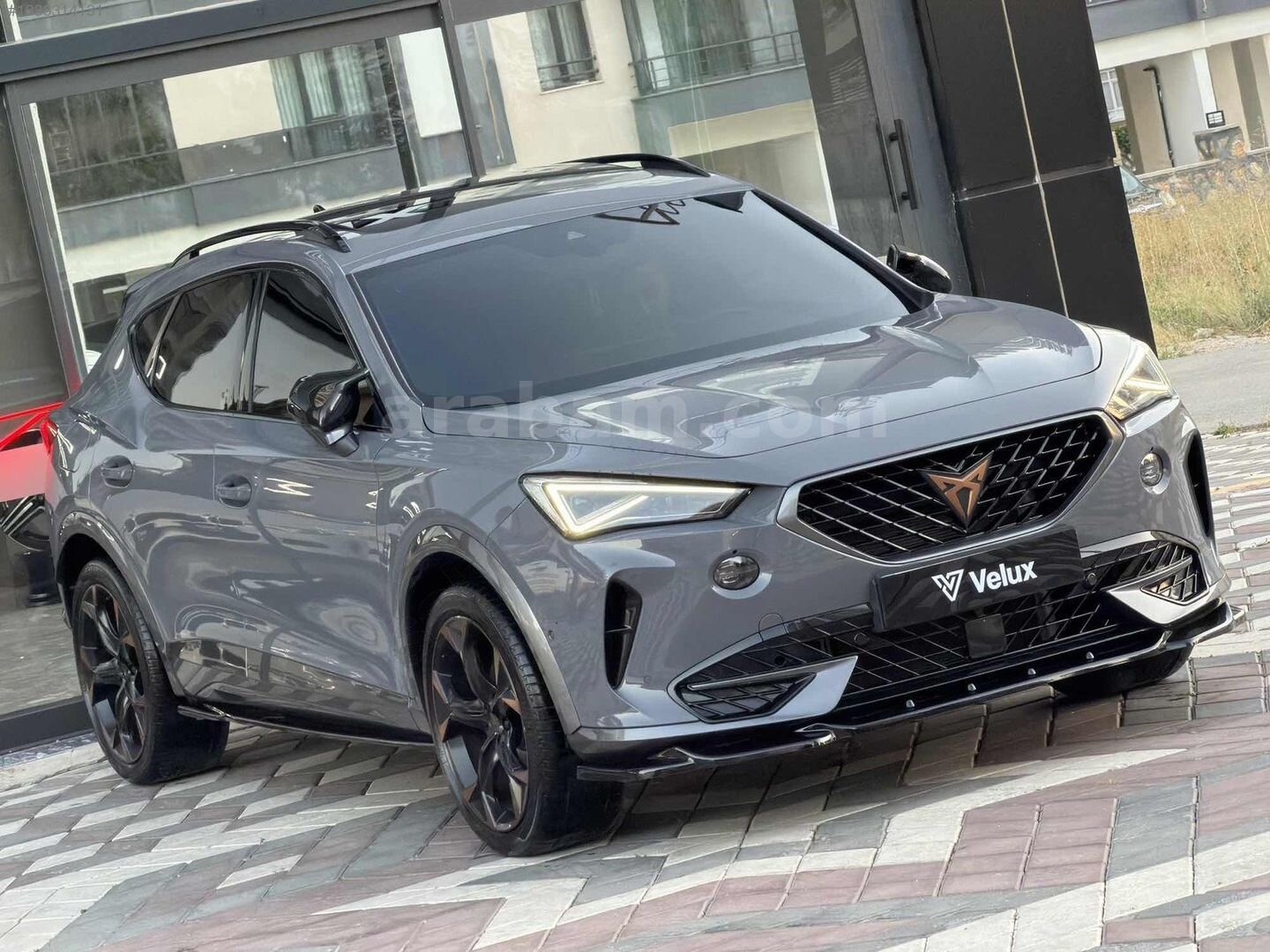 Auto Velux Boyasız 2023 Formentor Premium-Bucket-Beats-Bakır 5
