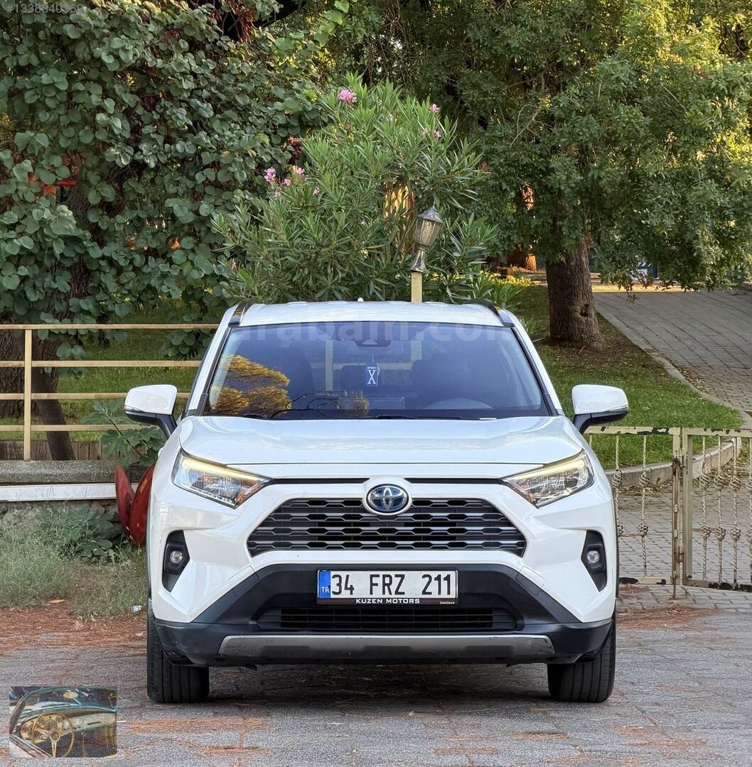 2022 TOYOTA RAV4 2.5 HYBRİD 4*4 CVT 3