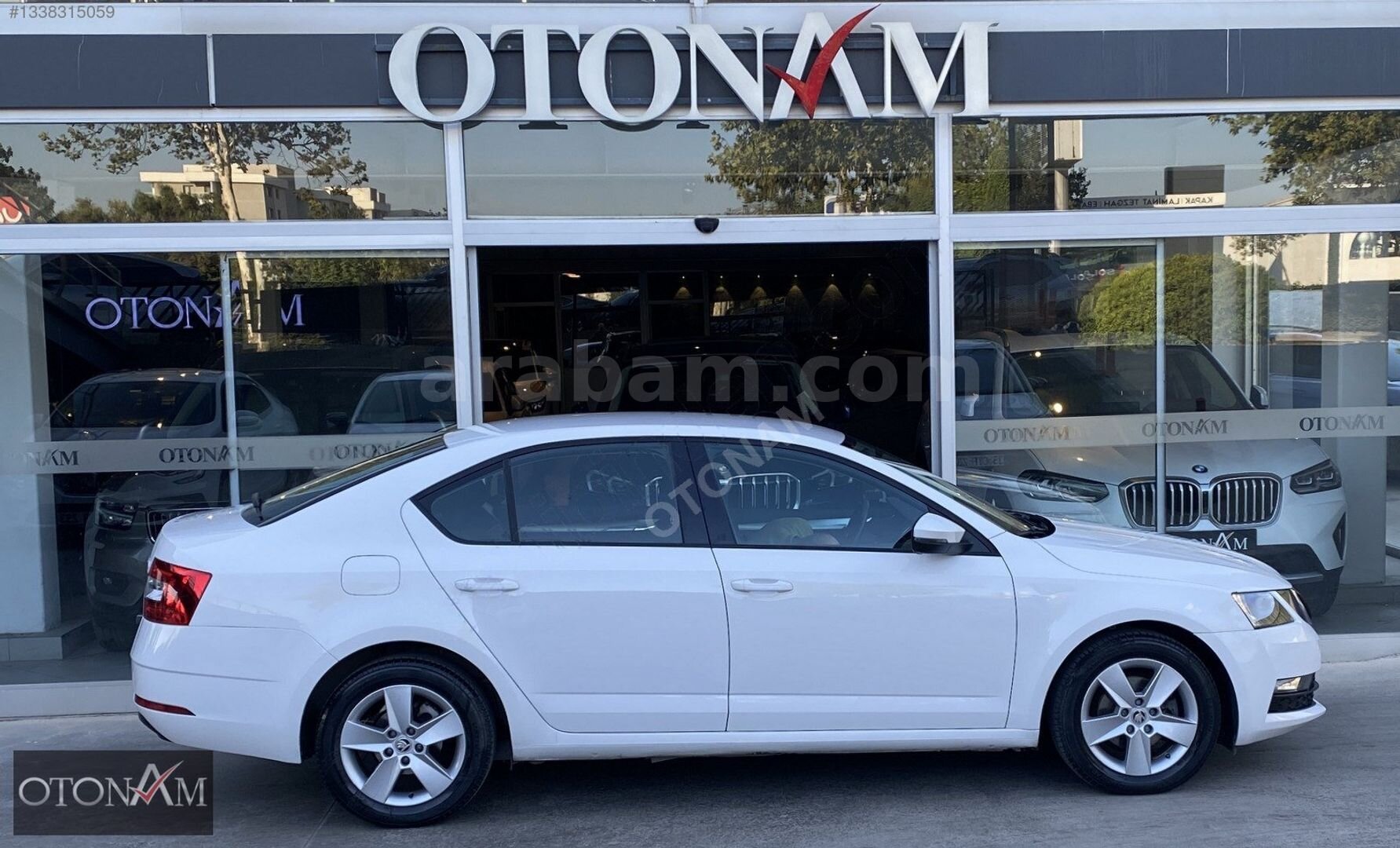 Galeriden Skoda Octavia 1.6 TDI Optimal 2017 Model İzmir 116.000 km Beyaz 4
