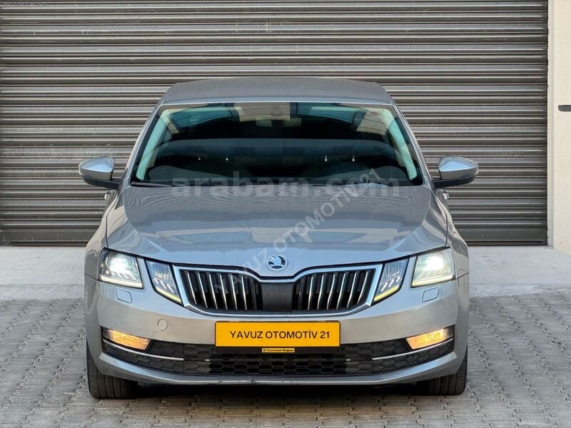 Galeriden Skoda Octavia 1.6 TDI Style 2018 Model Diyarbakır 208.000 km Gri