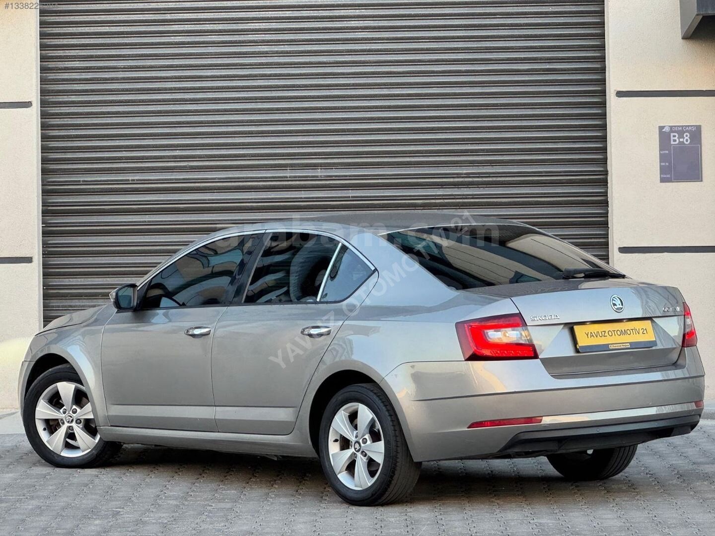 Galeriden Skoda Octavia 1.6 TDI Style 2018 Model Diyarbakır 208.000 km Gri 3