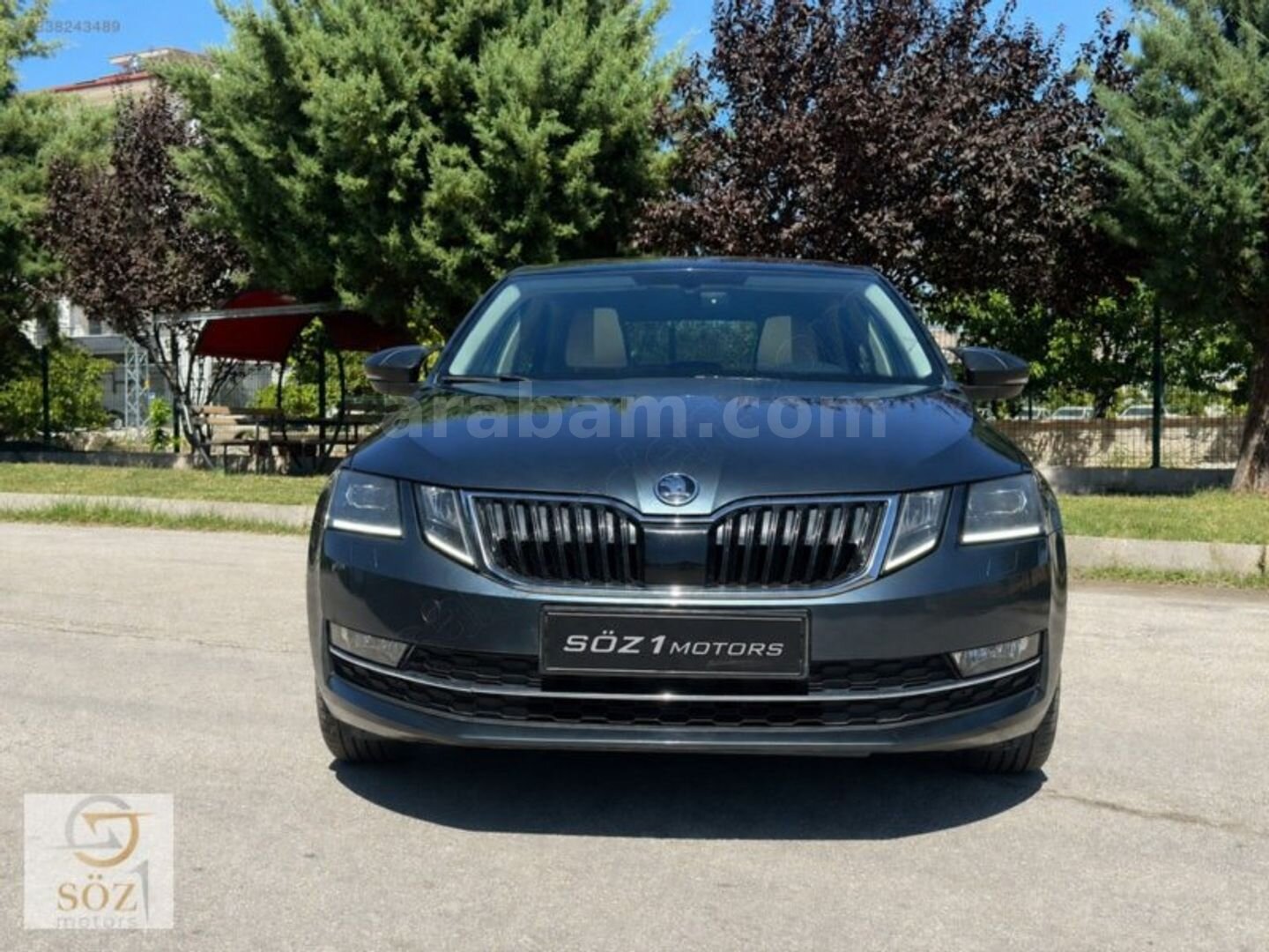 Galeriden Skoda Octavia 1.6 TDI Style 2017 Model Elazığ 135.000 km Füme 1