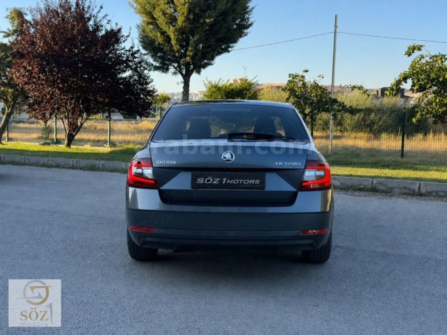 Galeriden Skoda Octavia 1.6 TDI Style 2017 Model Elazığ 135.000 km Füme 6