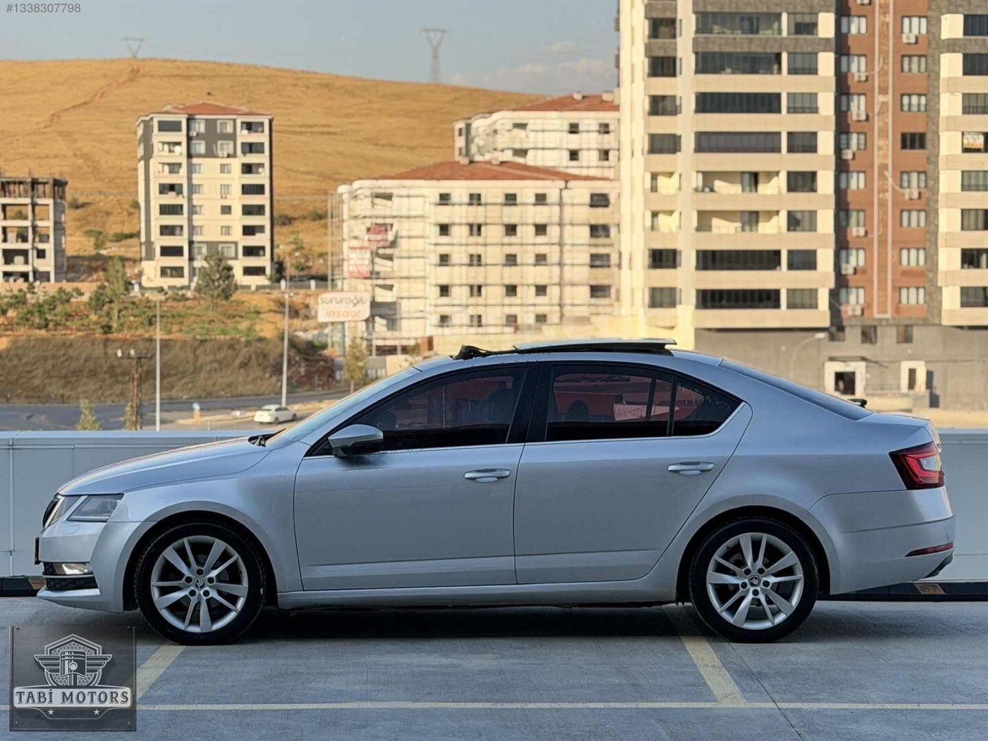 Galeriden Skoda Octavia 1.6 TDI Style CR 2017 Model Gaziantep 280.000 km Gri 4
