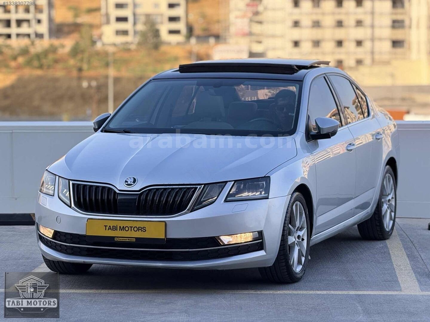Galeriden Skoda Octavia 1.6 TDI Style CR 2017 Model Gaziantep 280.000 km Gri 3