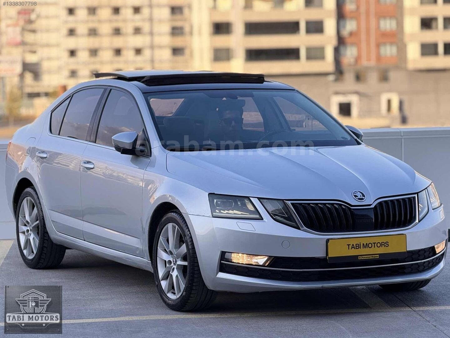 Galeriden Skoda Octavia 1.6 TDI Style CR 2017 Model Gaziantep 280.000 km Gri 2