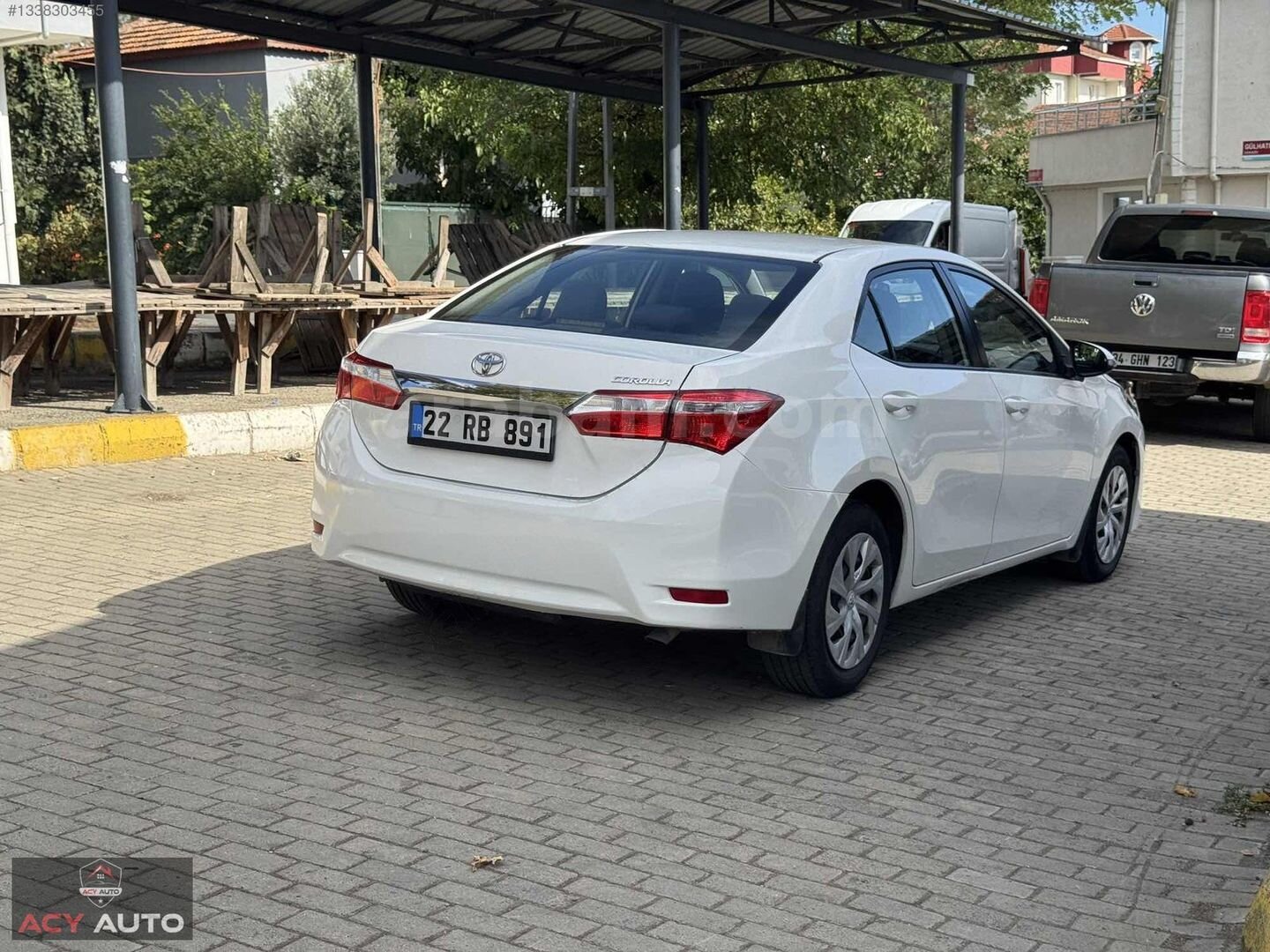 Galeriden Toyota Corolla 1.33 Life 2016 Model İstanbul 190.000 km Beyaz 7