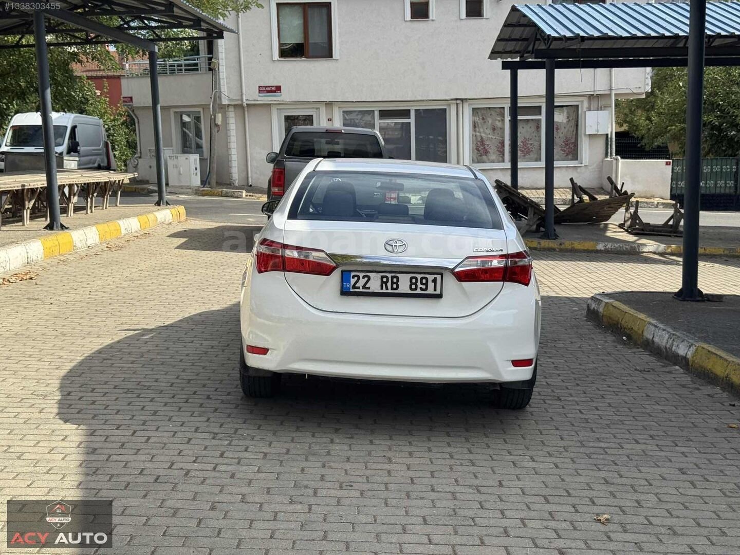 Galeriden Toyota Corolla 1.33 Life 2016 Model İstanbul 190.000 km Beyaz 6