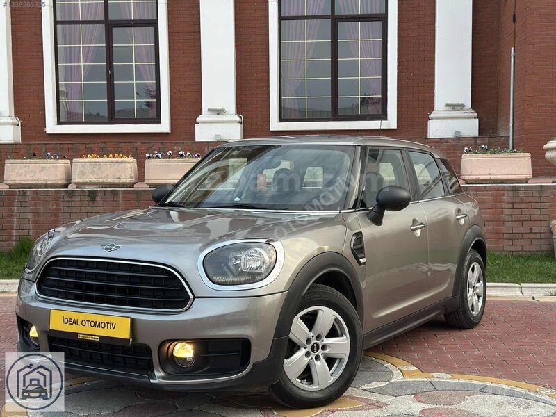 İDEAL OTOMOTİV'DEN MİNİ COUNTRYMAN HATASIZ, BOYASIZ CAM TAVANLI