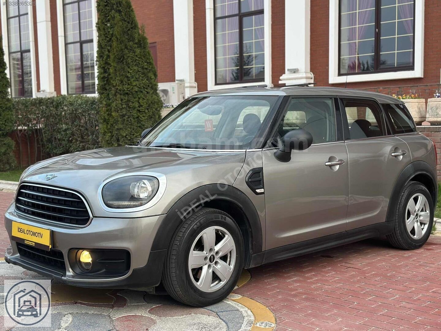 İDEAL OTOMOTİV'DEN MİNİ COUNTRYMAN HATASIZ, BOYASIZ CAM TAVANLI 6