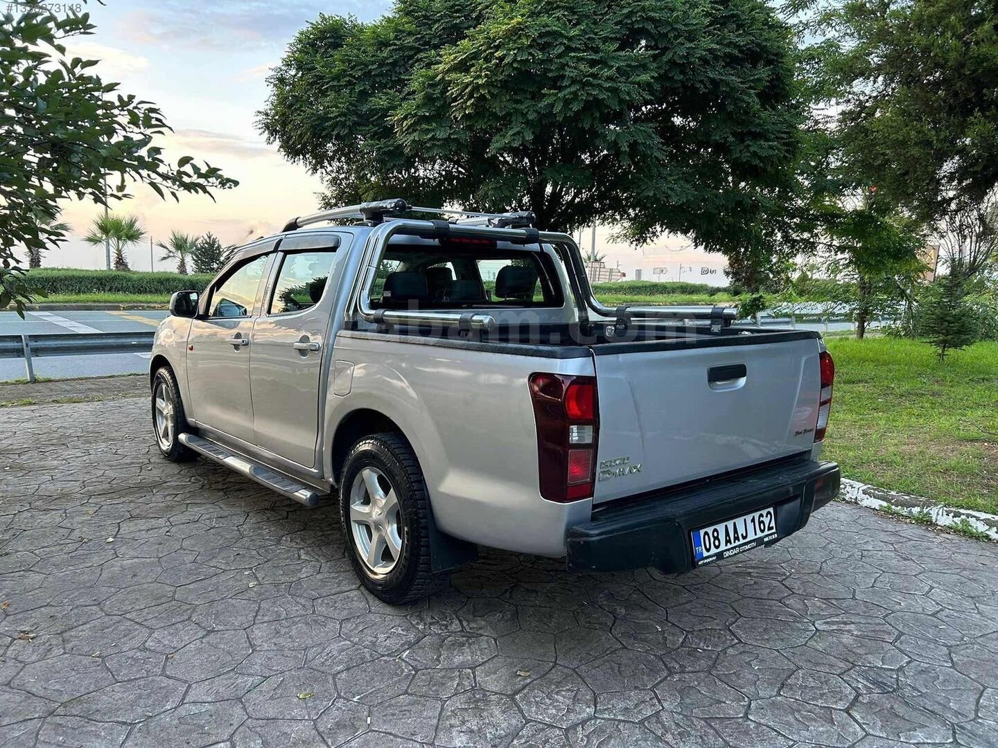 ISUZU D-MAX FUL BAKIMLI 5