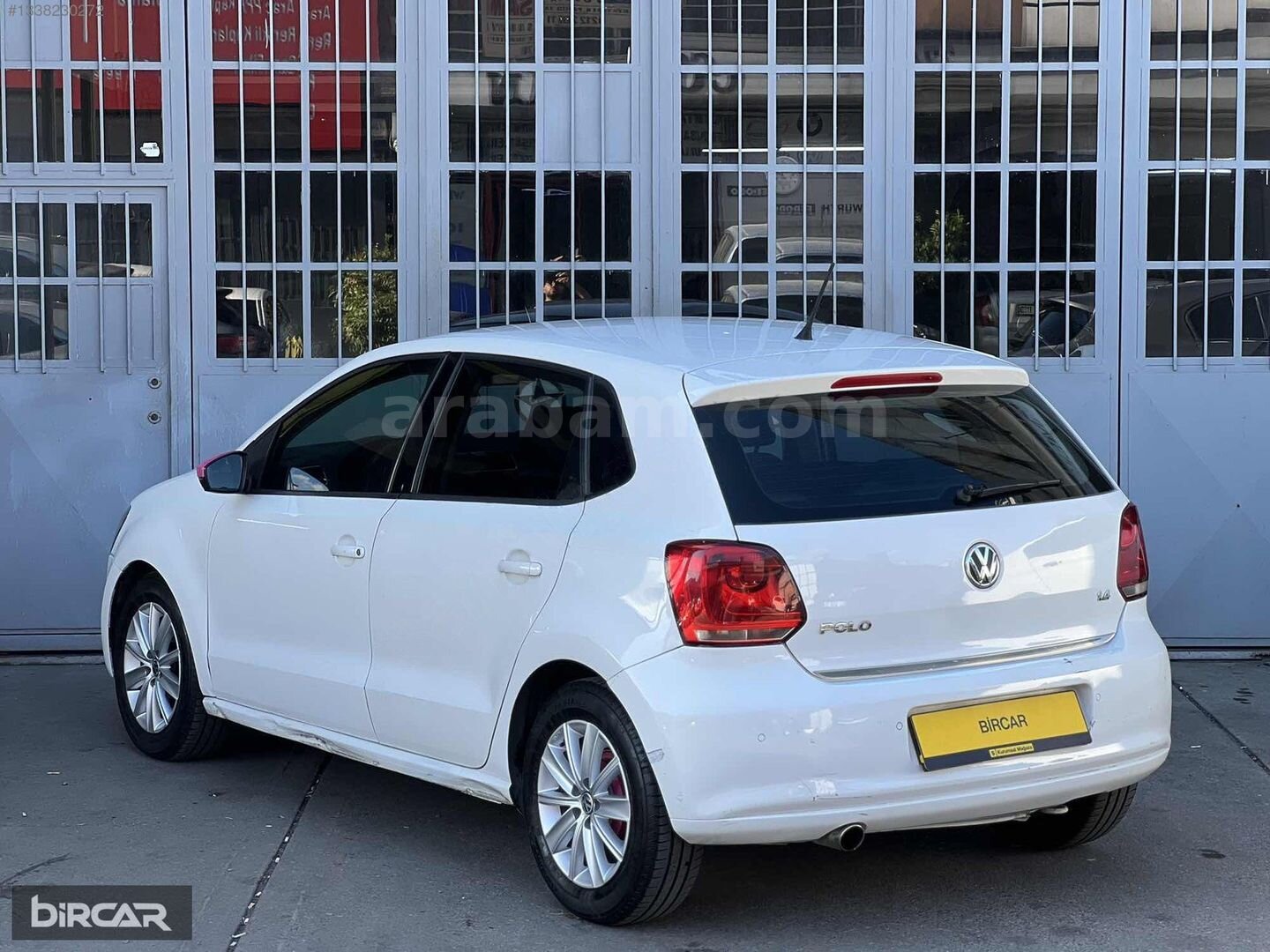 Galeriden Volkswagen Polo 1.4 Comfortline 2011 Model İstanbul 161.500 km Beyaz 6