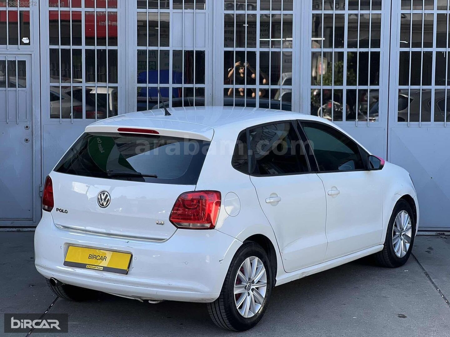 Galeriden Volkswagen Polo 1.4 Comfortline 2011 Model İstanbul 161.500 km Beyaz 4