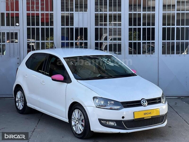 Galeriden Volkswagen Polo 1.4 Comfortline 2011 Model İstanbul 161.500 km Beyaz
