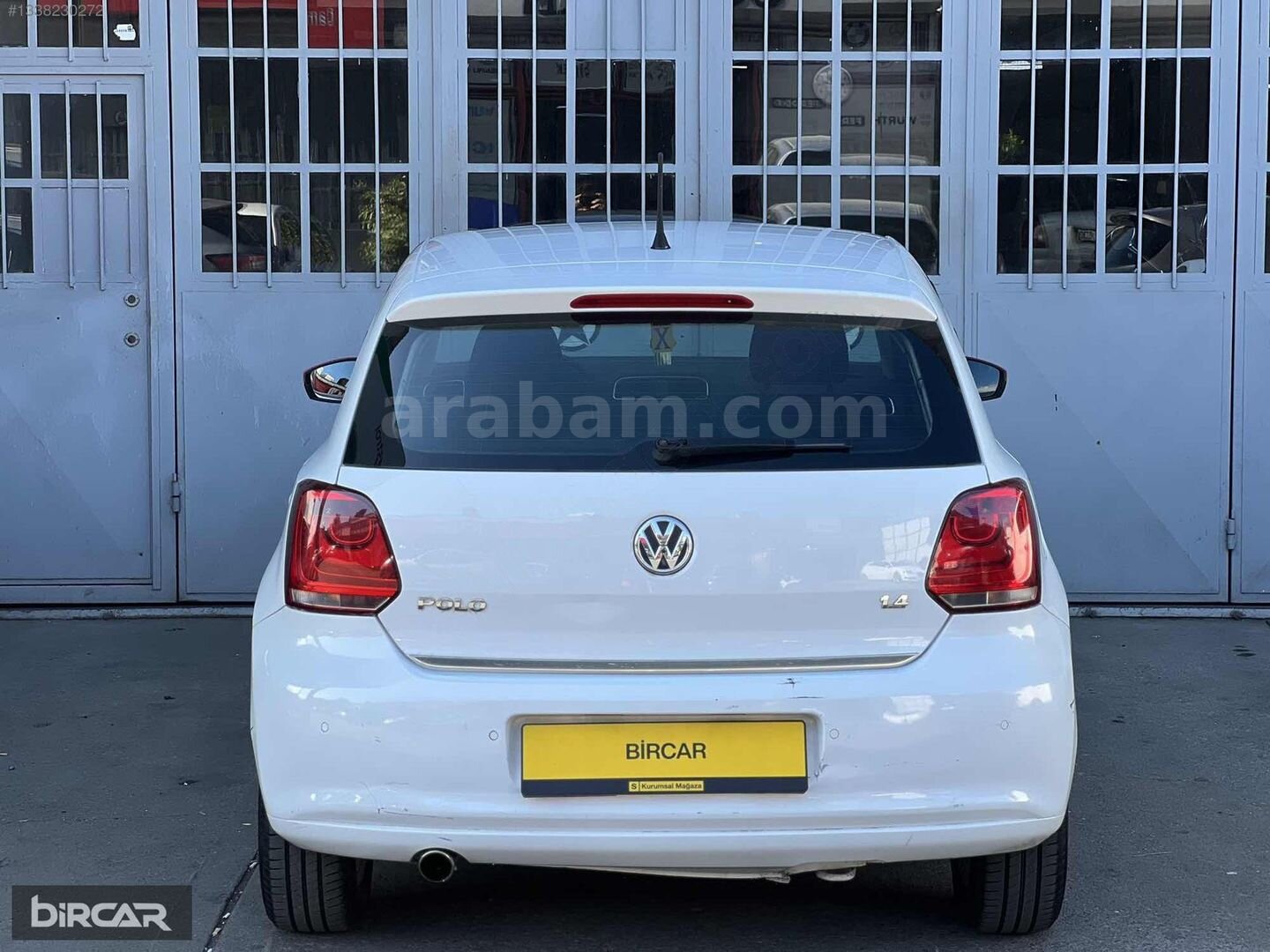 Galeriden Volkswagen Polo 1.4 Comfortline 2011 Model İstanbul 161.500 km Beyaz 5