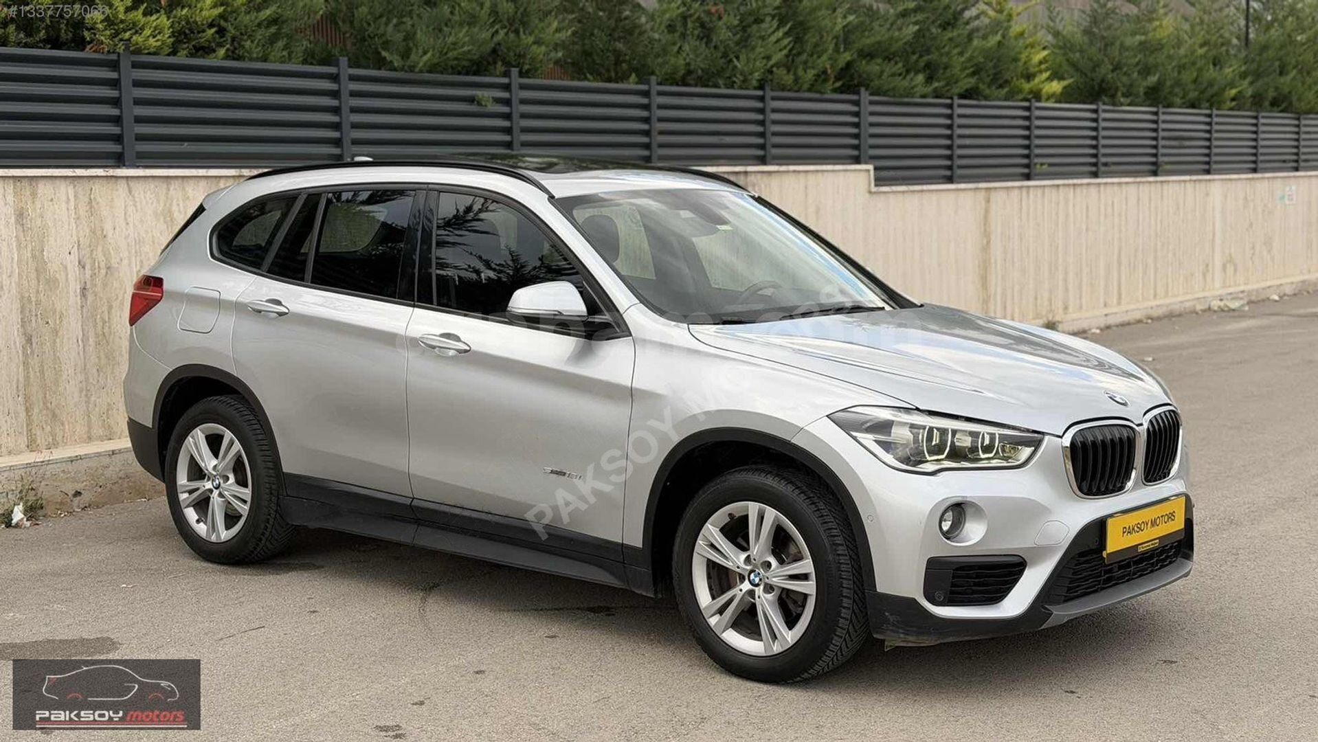 HATASIZ CAM TAVAN BMW X1 1.8sDrive 4