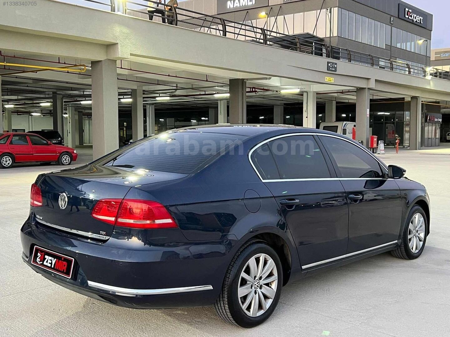 Galeriden Volkswagen Passat 1.6 TDi BlueMotion Comfortline 2014 Model Ankara 210.000 km Lacivert 6