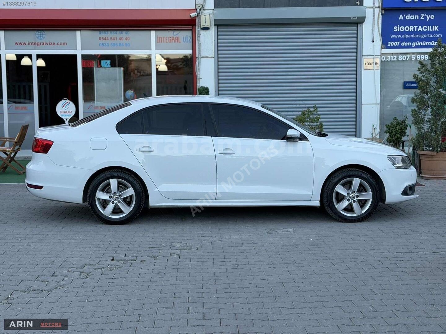 Galeriden Volkswagen Jetta 1.6 TDi Comfortline 2014 Model Ankara 213.000 km Beyaz 4