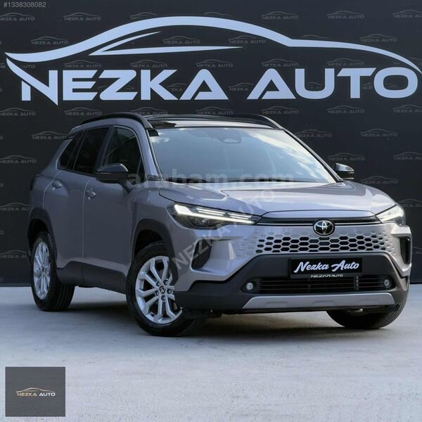 NEZKA AUTO COROLLA CROSS 6001KM 1.8HYBRİD PASSİON E-CVT 2026 ÇKŞ