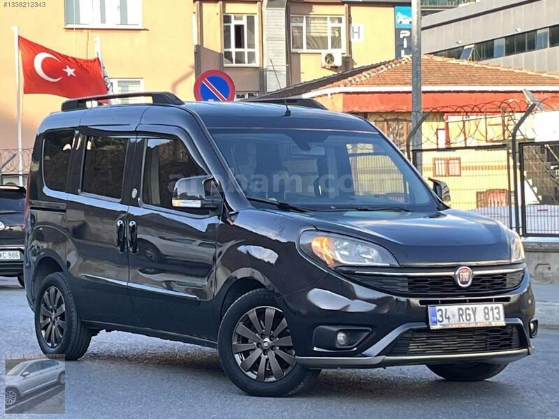 2020 FİAT DOBLO 20.YIL ÖZEL SERİ SİYAH 174.000 KM 120 BG FULL 1