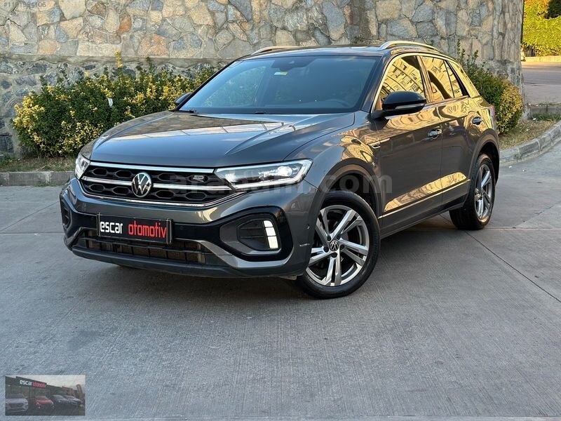 ESCAR OTOMOTİV'DEN LANSMAN RENK FÜME R LİNE T-ROC 1