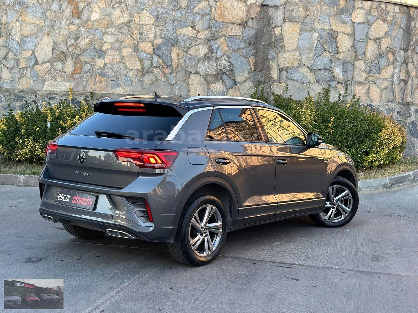 ESCAR OTOMOTİV'DEN LANSMAN RENK FÜME R LİNE T-ROC 6