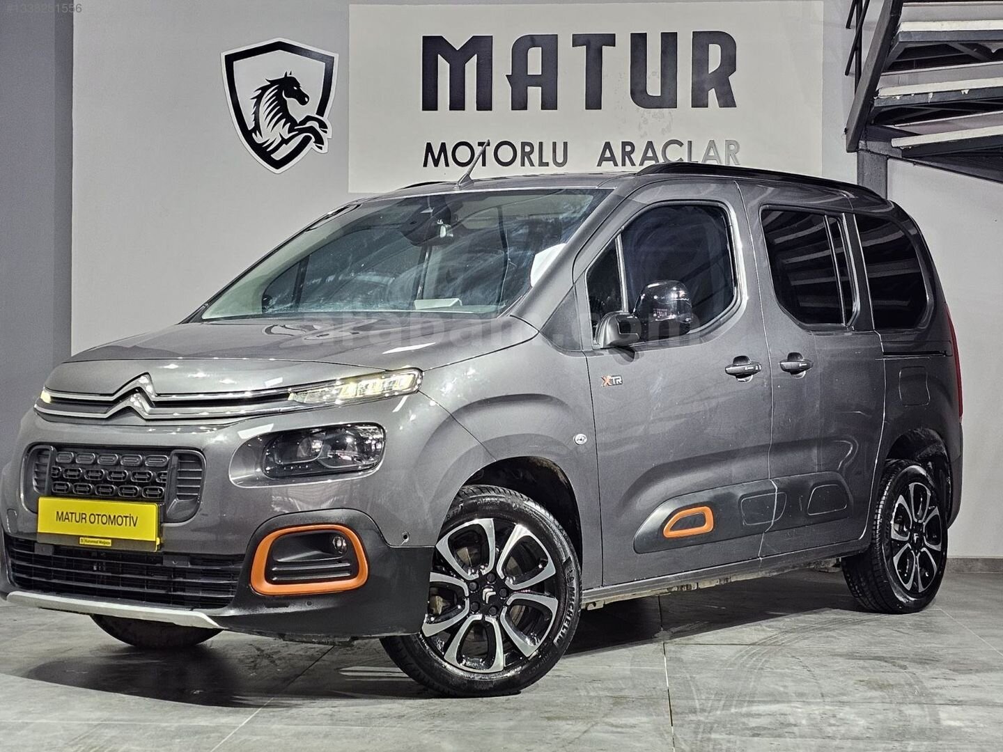 MATUR DAN:) 2024 47.000 DE 1 BOYA CAM TAVAN 6