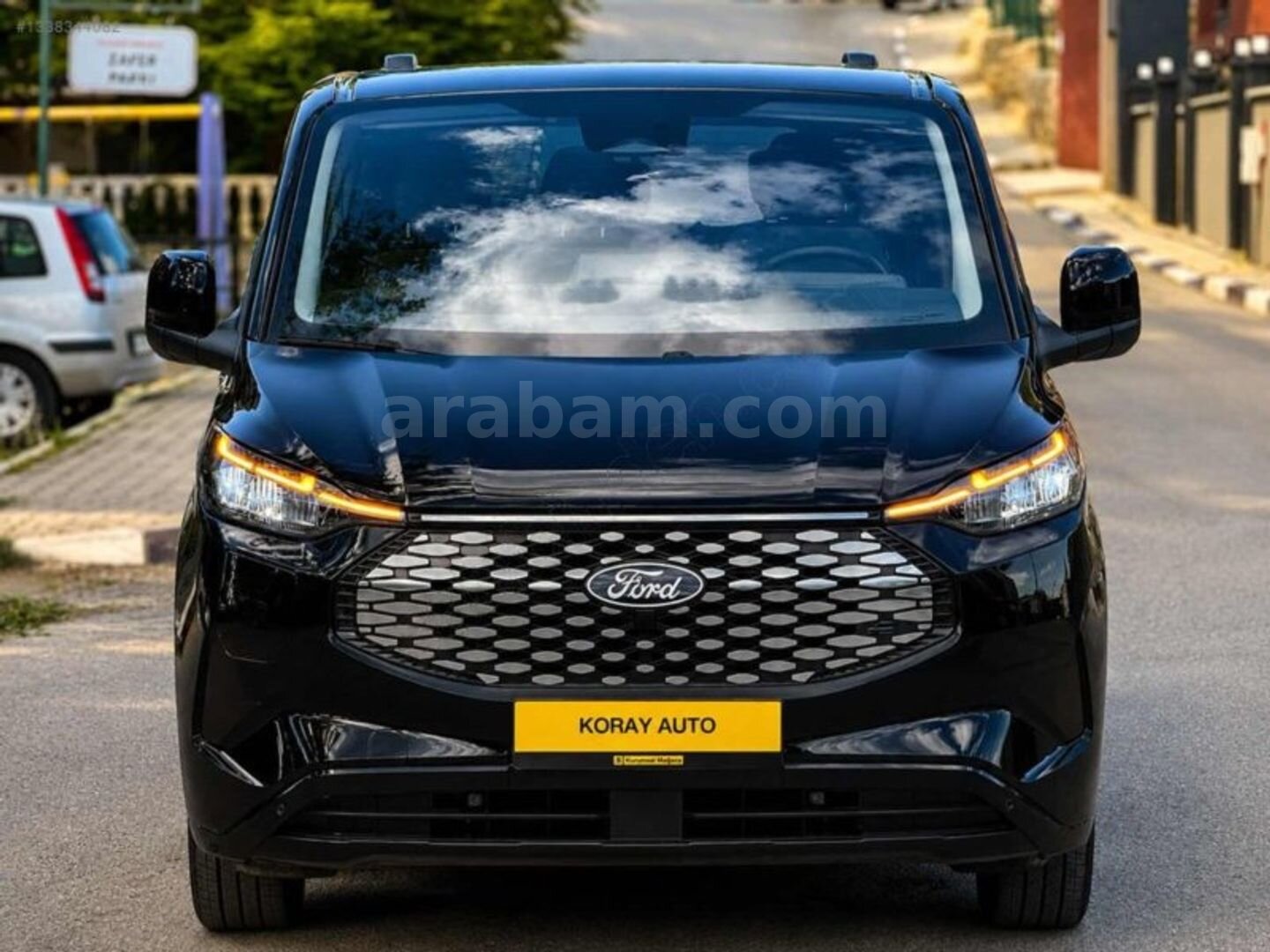 2025*FORD CUSTOM*ELEKTİRİKLİ*8+1 OTOMOBİL*3.ooo KM*100/20 FATURA 2