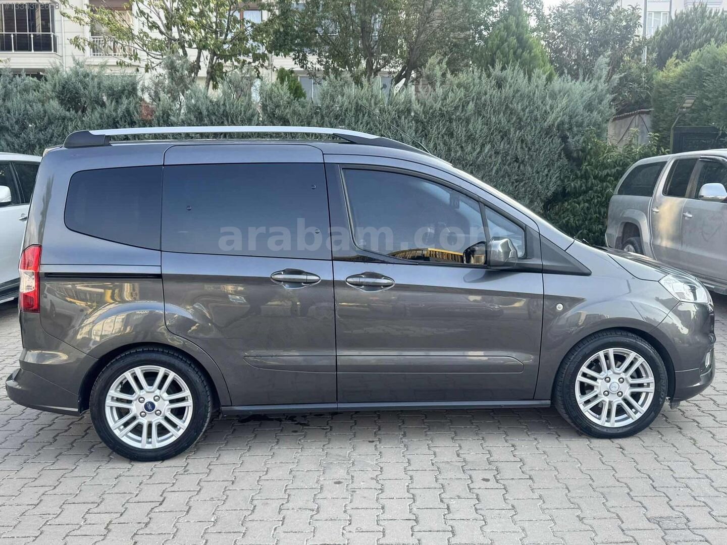 -SEYHAN MOTORS- OTOMOBİL RUHSATLI FORD COURİER TİTANYUM PLUS 7
