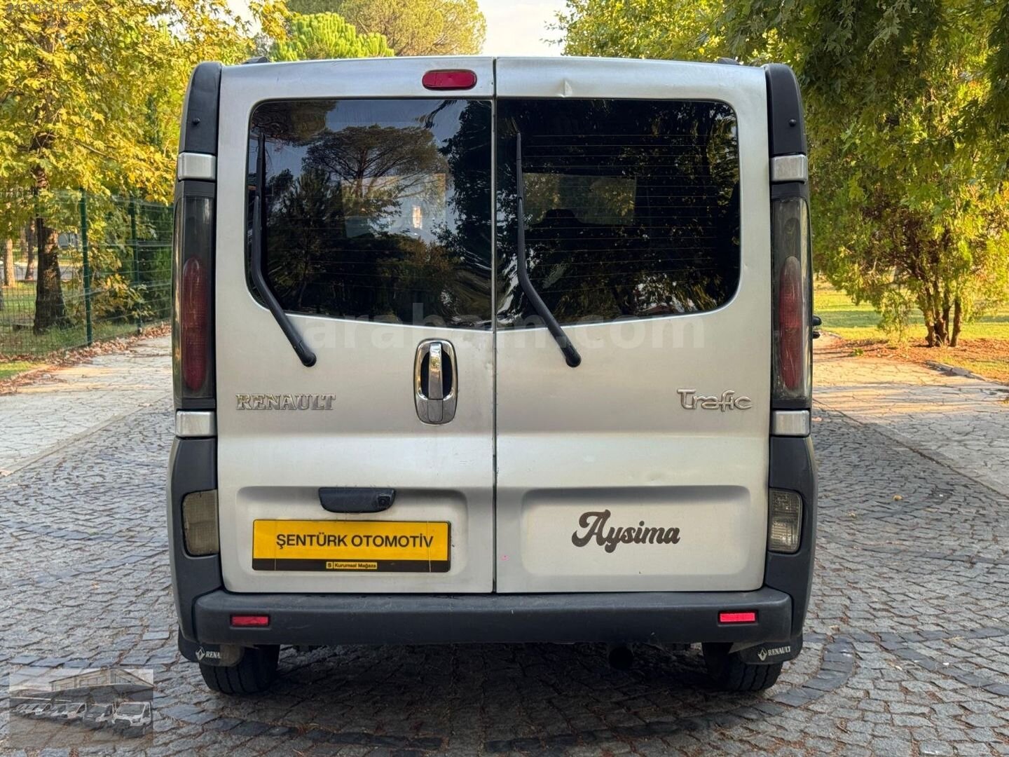 ŞENTÜRK'TEN 2005 MASRAFSIZ KLİMALI 5+1 KOLTUKLU RENAULT TRAFIC 6