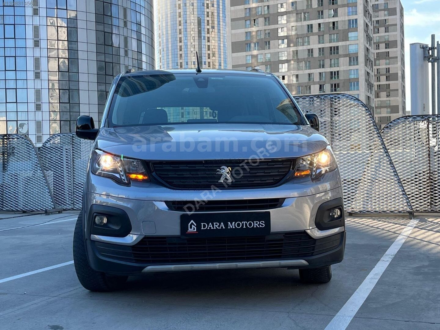 DARA MOTORS 2023 MODEL PEUGEOT RİFTER GT HATASIZ 87.000 BİN KM 4