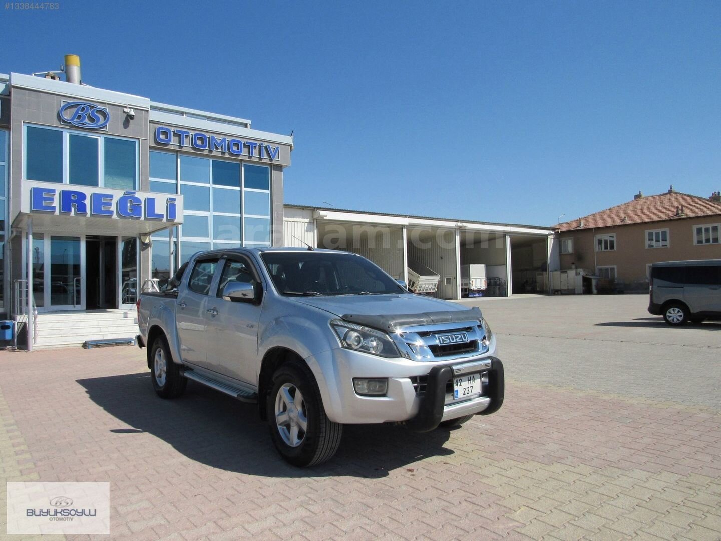 BÜYÜKSOYLU 'DAN 2012 MODEL ISIZU D MAX 2.5 LİMİTED 4X4 ÇİFTKABİN 1