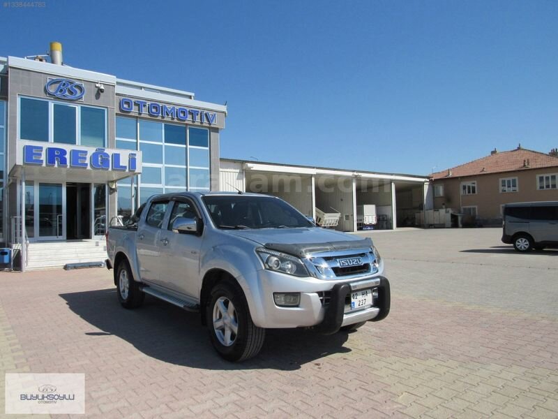 BÜYÜKSOYLU 'DAN 2012 MODEL ISIZU D MAX 2.5 LİMİTED 4X4 ÇİFTKABİN