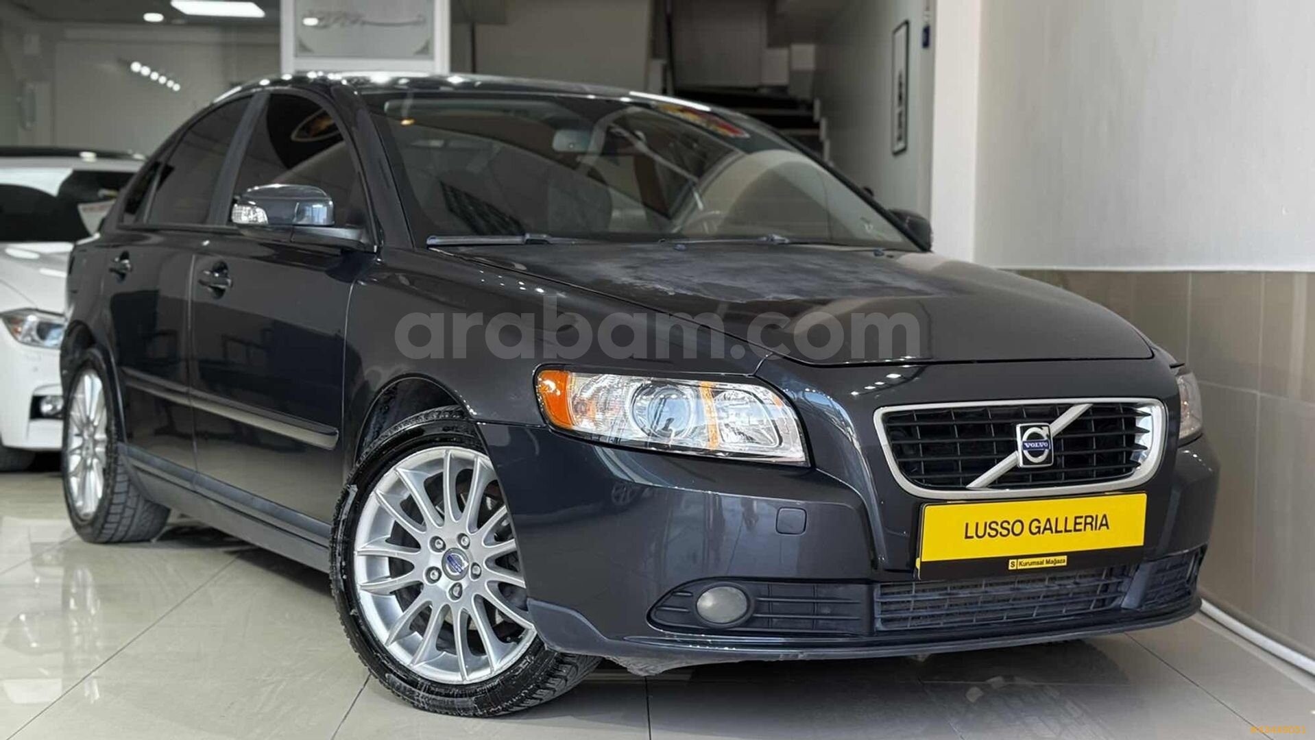 Galeriden Volvo S40 1.6 D Dynamic 2009 Model Konya 250.000 km Gri 1