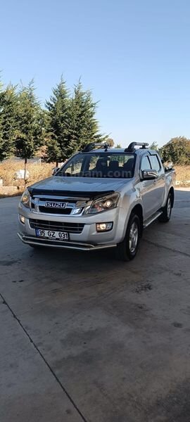 Galeriden Isuzu D-Max 2.5 4x2 Limited 2017 Model İzmir