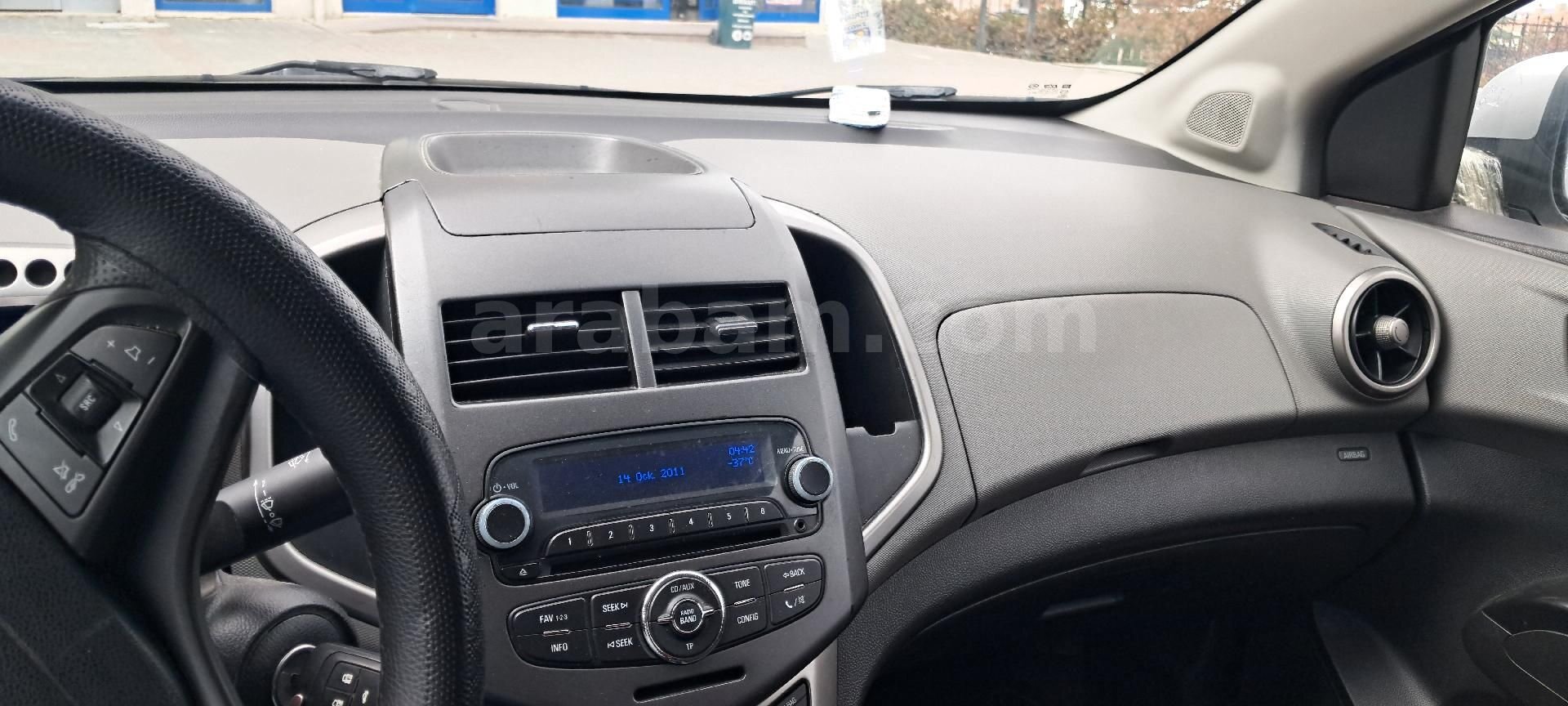 9 yıllık sahibinden Otomatik ( t300) aveo 4