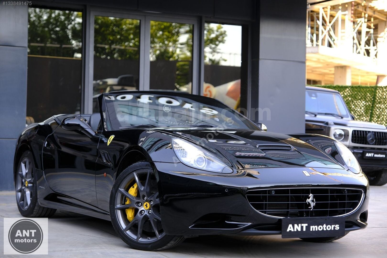 Galeriden Ferrari California 4.3 2011 Model İstanbul 75.000 km Siyah 7
