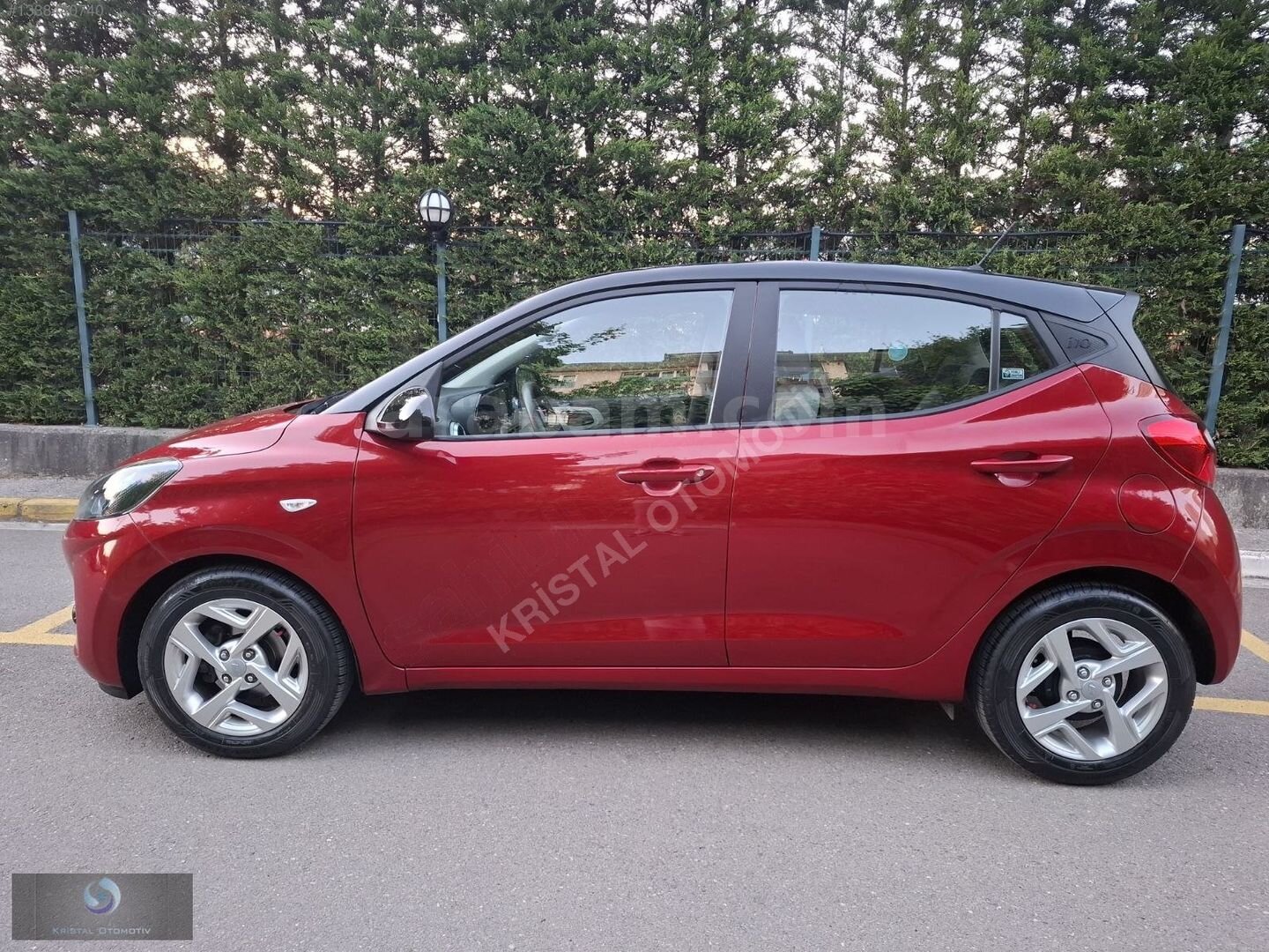 Galeriden Hyundai i10 1.2 MPI Style 2021 Model İstanbul 45.000 km Kırmızı 3