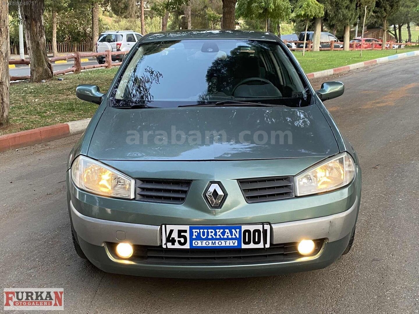 Galeriden Renault Megane 1.6 Dynamique 2004 Model Manisa 150.000 km Yeşil 4