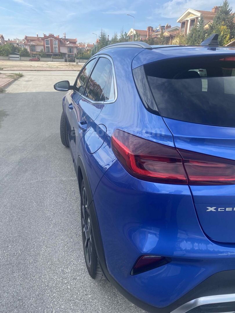 Sahibinden Kia Ceed 1.5 T-GDI Elegance 2025 Model 6
