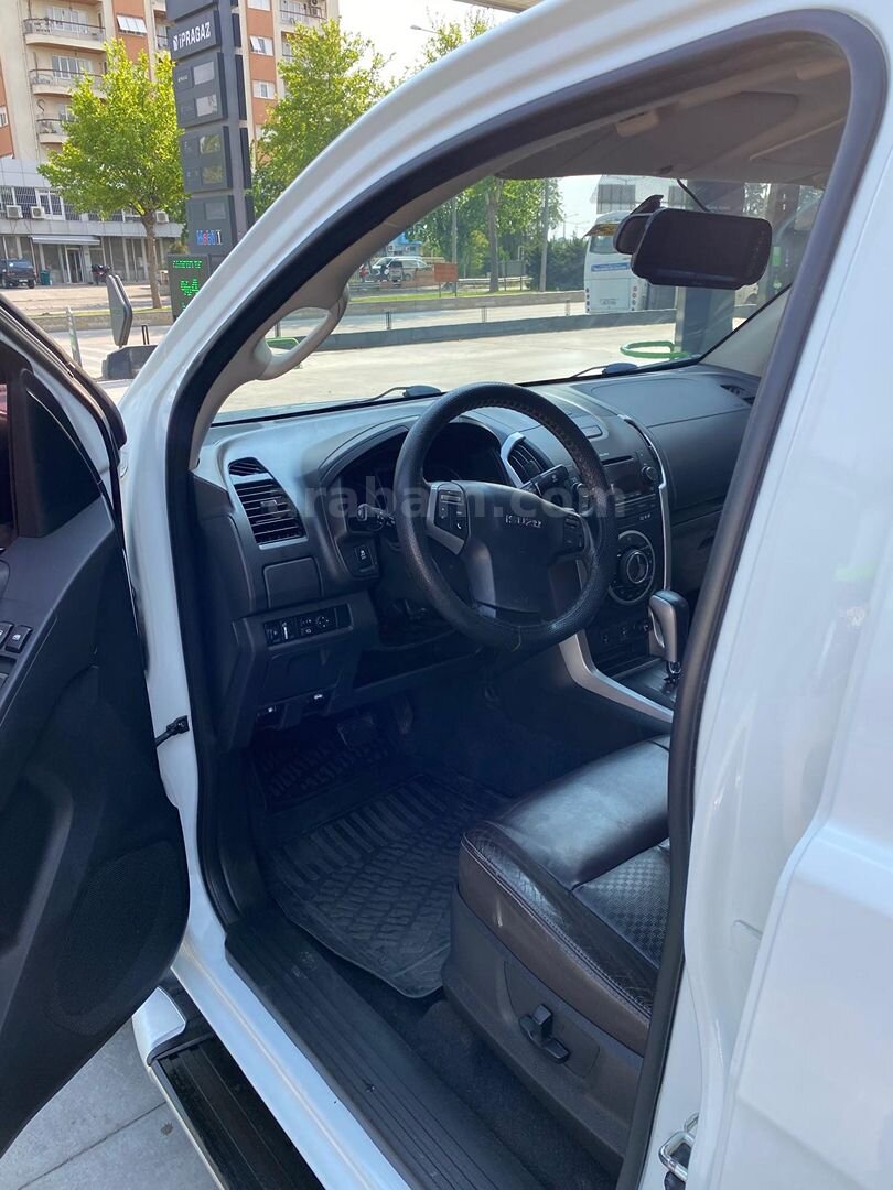 Sahibinden Isuzu D-Max 2.5 4x4 LTD 2012 Model Aydın 7