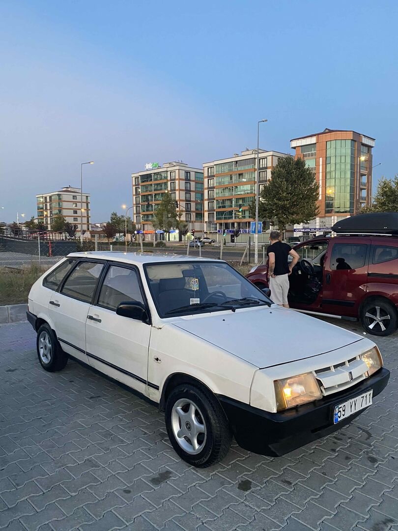 1994 MODEL TEMİZ LADA 7
