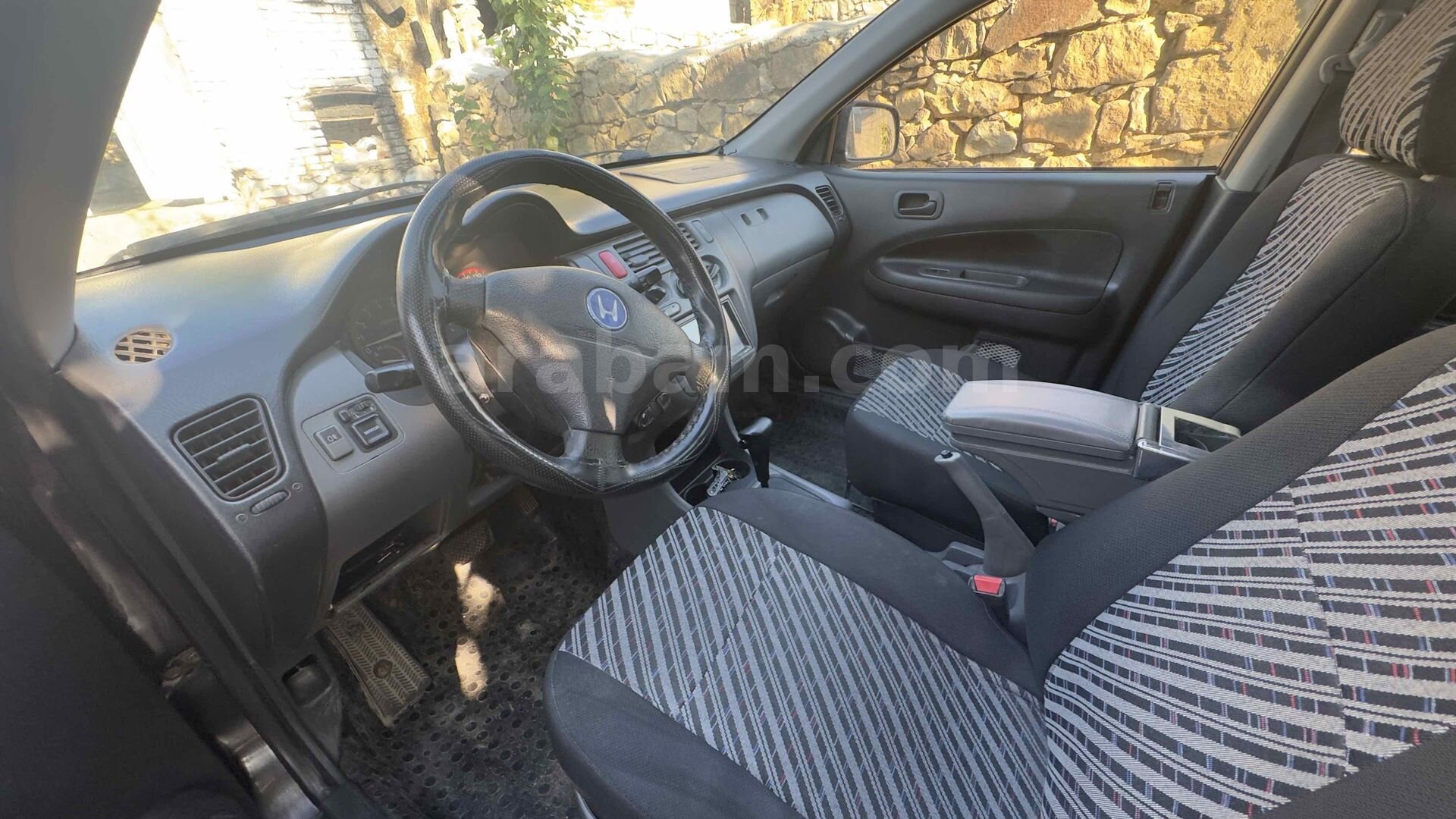 Sahibinden Honda HR-V 4WD 2000 Model 240.000 km Siyah 1