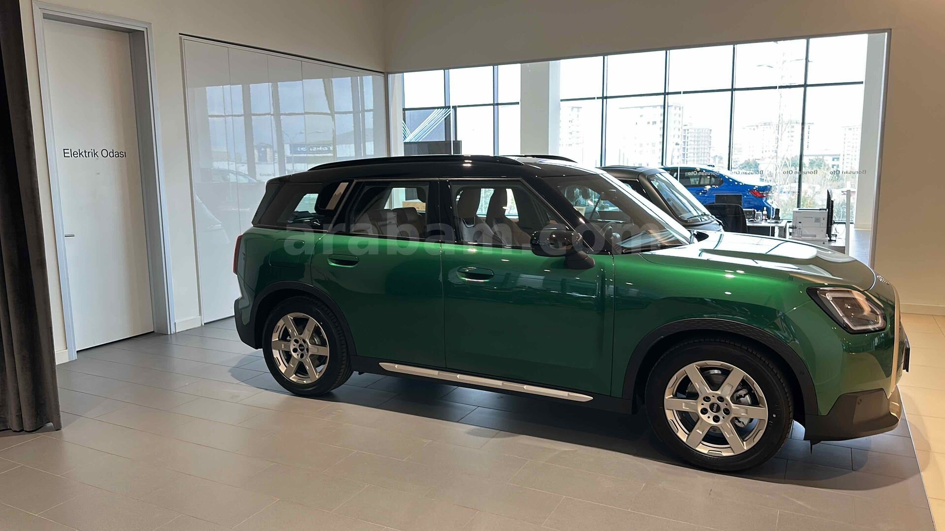 Sahibinden Mini Countryman E Favoured 2025 Model 3
