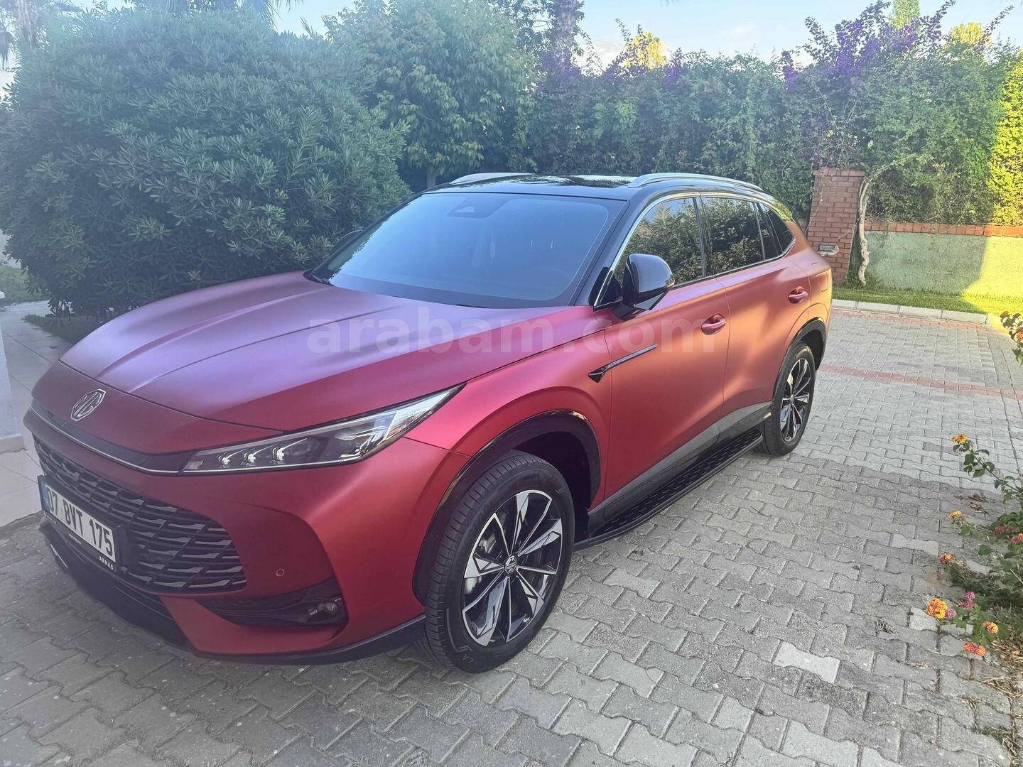 Sahibinden MG HS T Plug-in 2024 Model 22.000 km Kırmızı 7