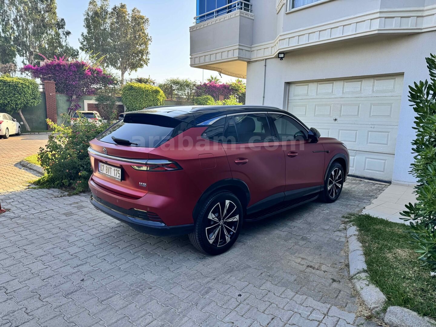 Sahibinden MG HS T Plug-in 2024 Model 22.000 km Kırmızı 3