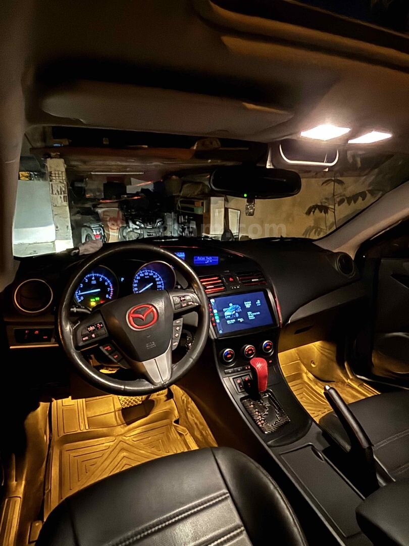 Sahibinden Mazda 3 1.6 Impressive 2012 Model 156.000 km Gri (titanyum)*ağır hasar kayıtlıdır* 2