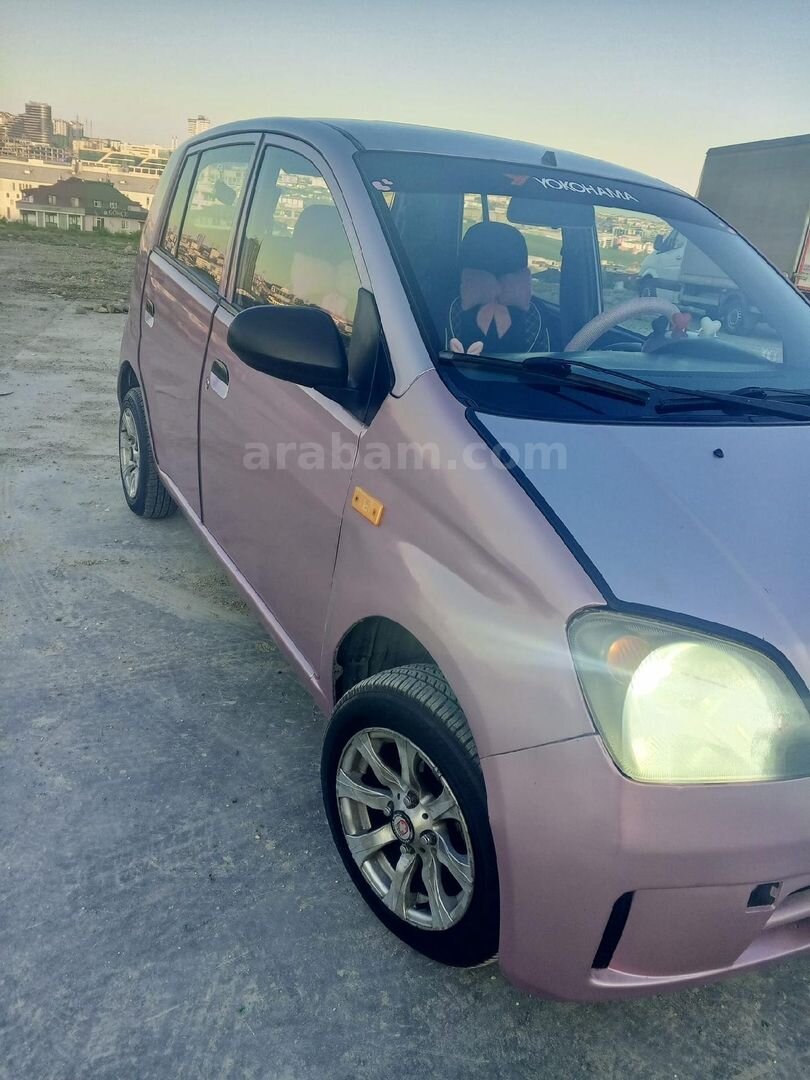 Sahibinden Daihatsu Cuore 1.0 High Grade 2004 Model İstanbul 246.000 km Pembe 4