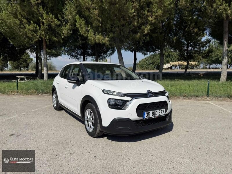 Galeriden Citroen C3 1.2 PureTech Feel 2021 Model Denizli 82.000 km Beyaz